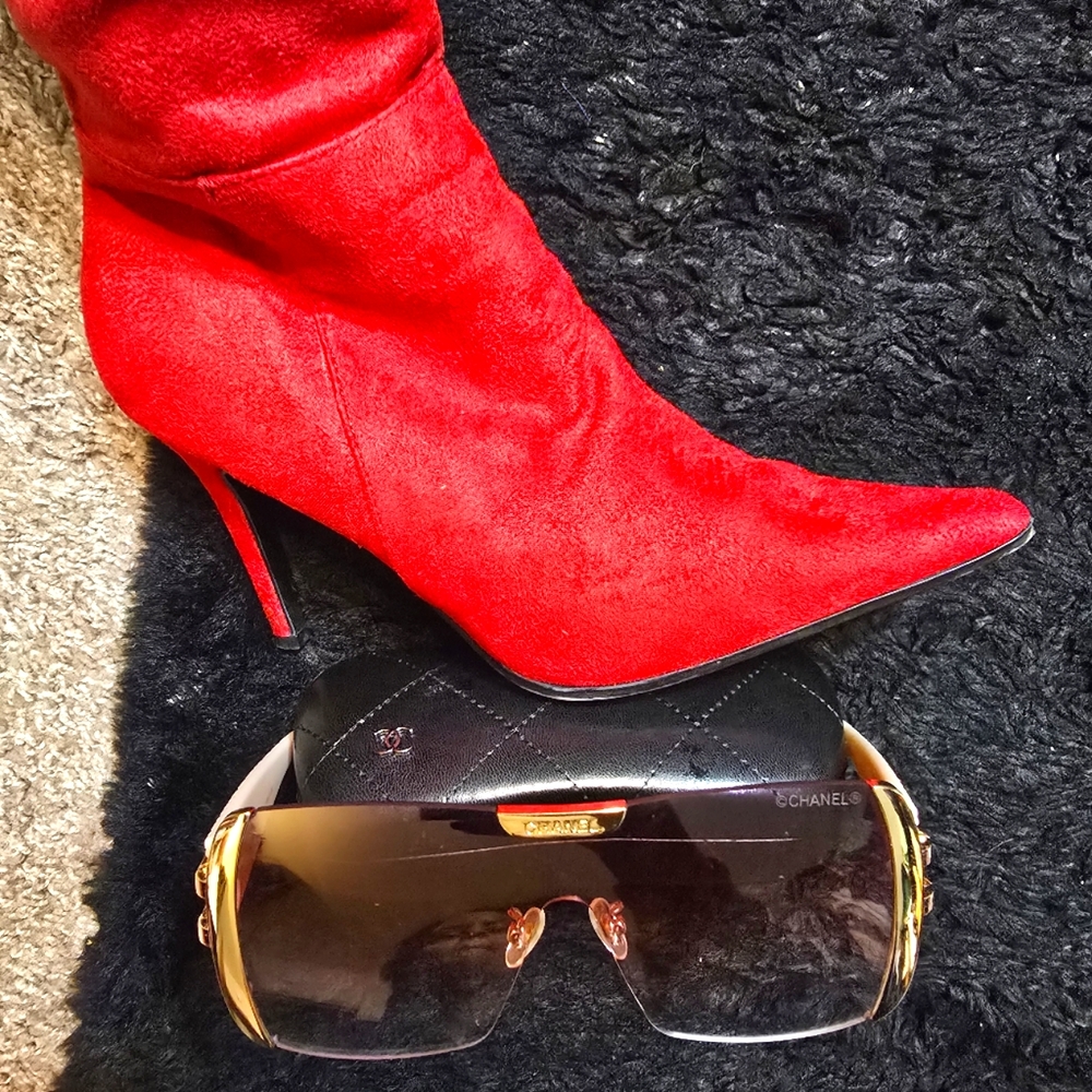 CC Chanel sunglasses